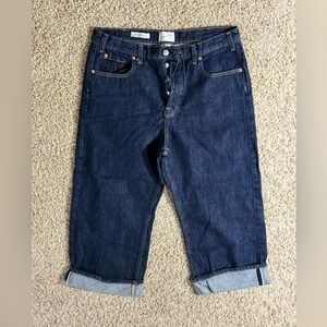NWOT - Universal Thread Dark Blue Vintage Cuffed Mid-Rise Relaxed Jeans - 10